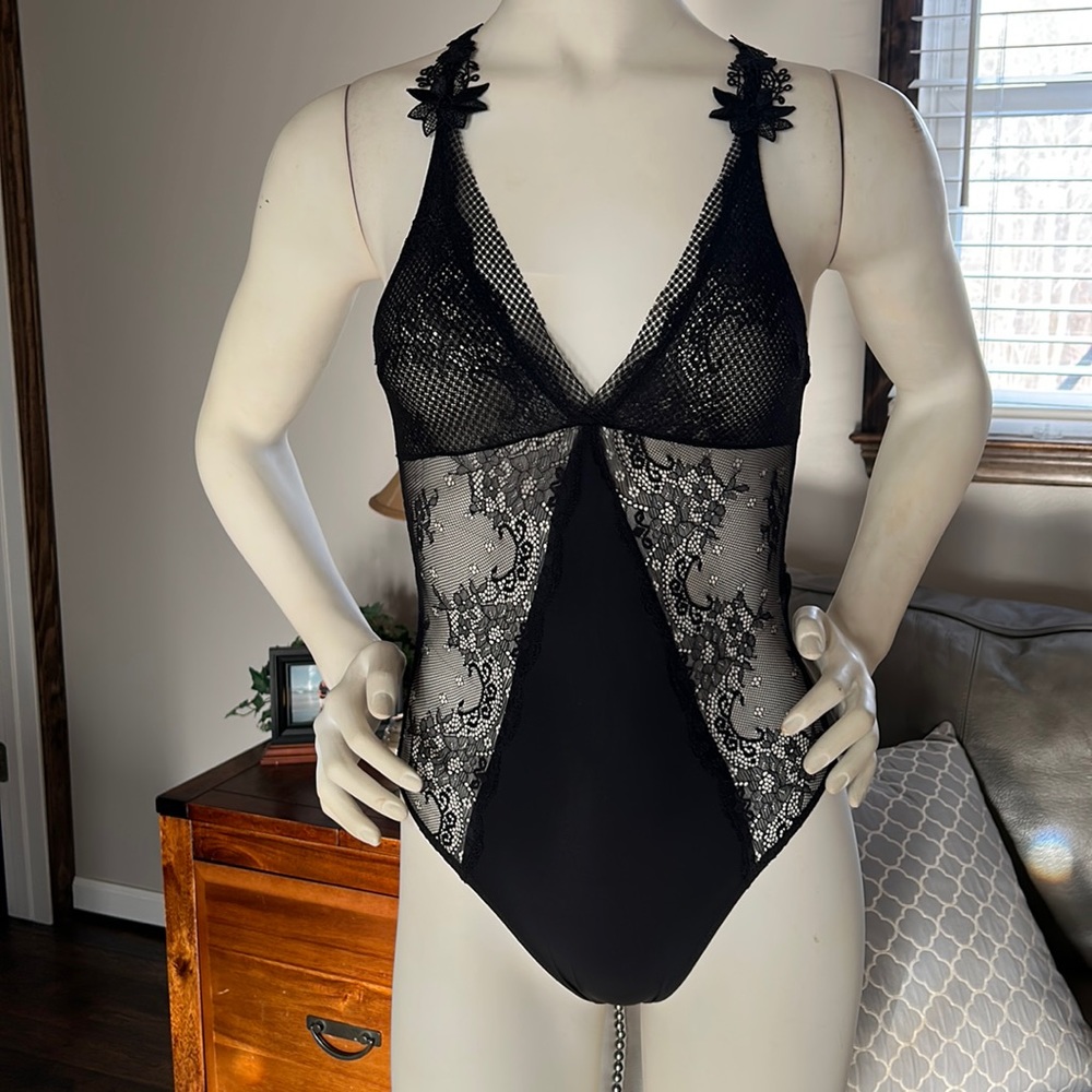 Sam Edelman lace bodysuit
